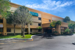 3800 W Commercial Boulevard, Fort Lauderdale, Florida 33309